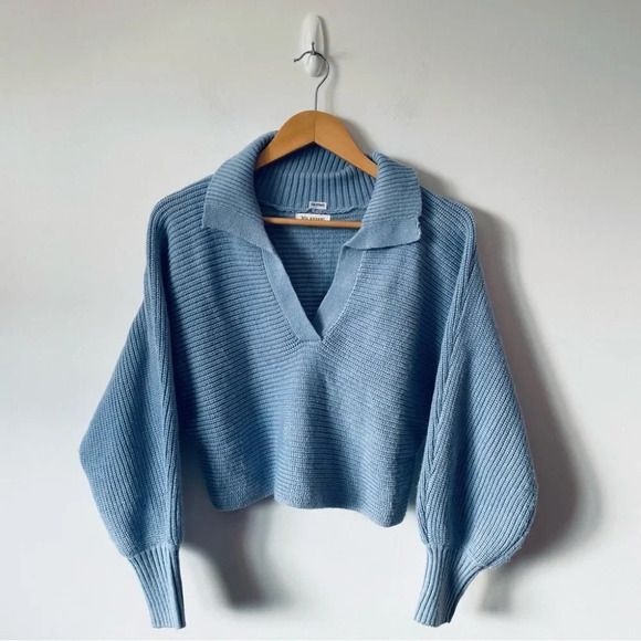 Blu Pepper Collar Knit V Neck  Sweater Blue Size Small - Picture 3 of 7